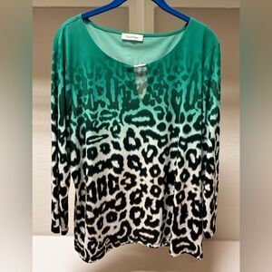 Calvin Klein Gradient Green, White, and Black Leopard Top Size Large
